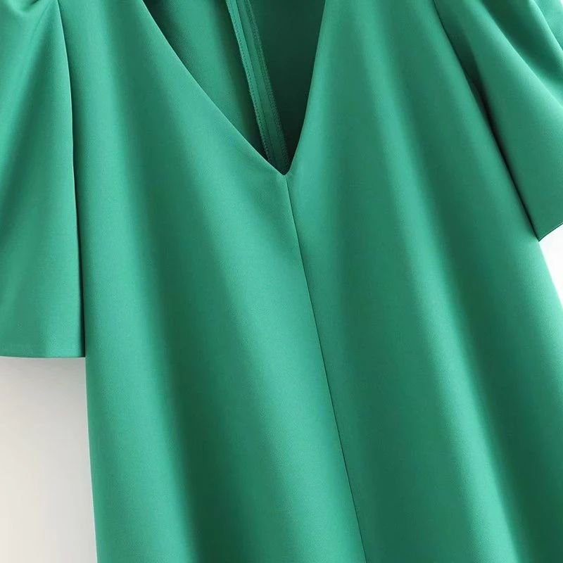 Vestido Verde Manga Curta Bufante - MANDORAS